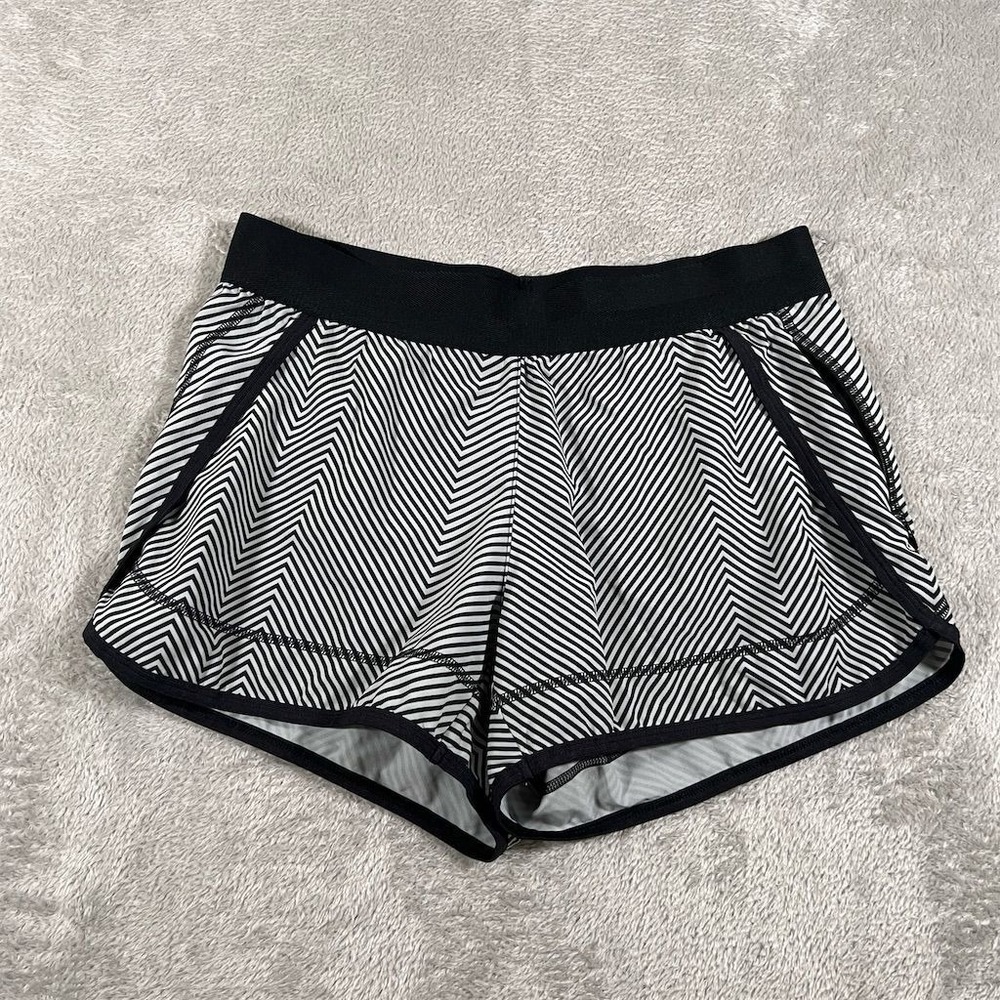 Adidas Women's Chevron Athletic Shorts Black Size Small Running Gym